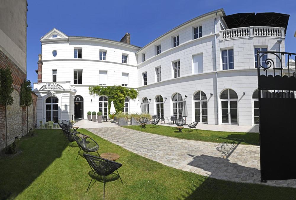 Manoir De L'Eveche Et Spa Lisieux Exteriör bild