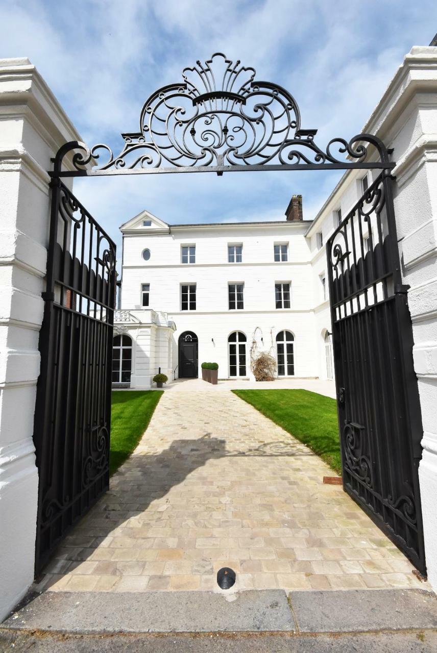 Manoir De L'Eveche Et Spa Lisieux Exteriör bild